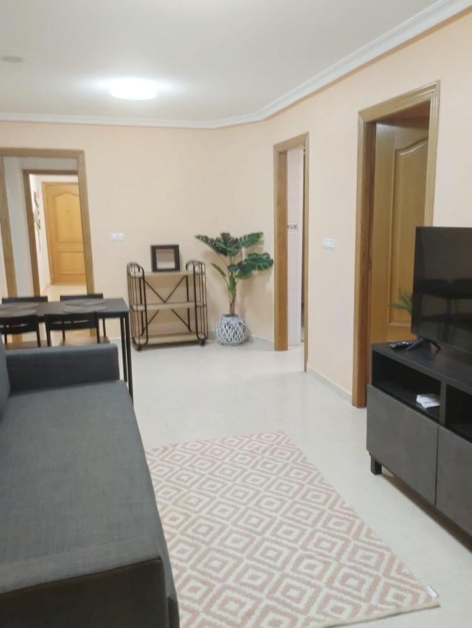 Torrevieja 2 Bedroom Holiday Apartment エクステリア 写真